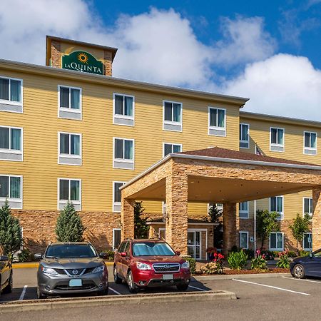 La Quinta By Wyndham Auburn Hotel Exterior photo
